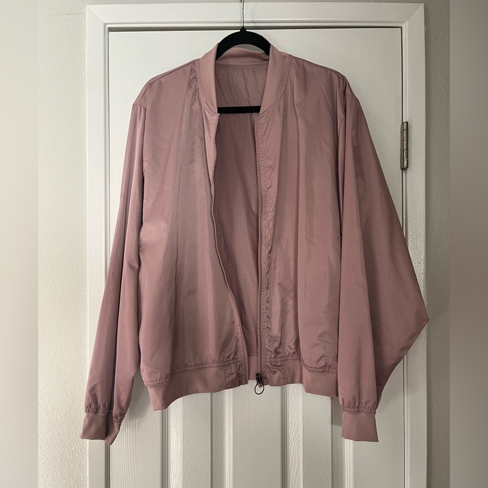 Fabletics Mauve Bomber Style Windbreaker Jacket